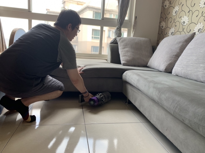 【開箱】Dyson V11 出任務(我召喚你回來，重生吧塵蟎，我還你原形)