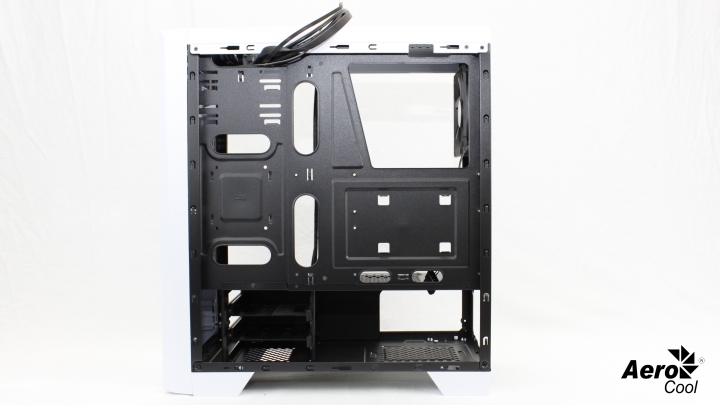 愛樂酷AeroCool Cylon賽隆,13色炫彩RGB大軍報到【開箱】