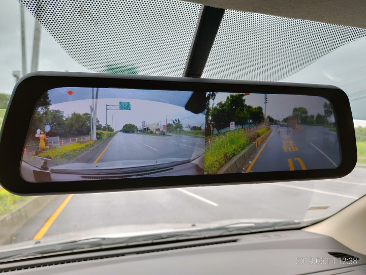 (開箱)QA1000流媒體行車紀錄器