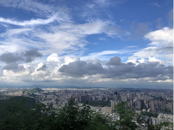 親近高雄大自然,南北壽山縱走(南北柴山)散步行,路線分享!