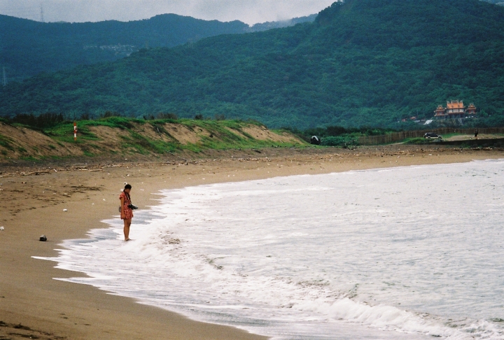 [Olympus Stylus ZOOM 140]金山沙灘蹦火音樂季[Kodak 400]