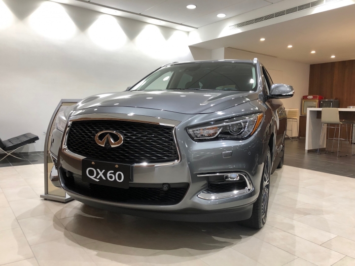 賞完QX50跟QX60之後猶豫了
