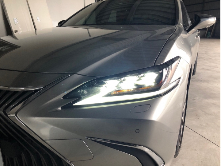 Lexus ES250開箱文（文長慎入）