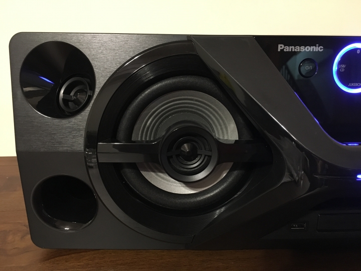 [開箱] Panasonic SC-UA3 不一樣的手提CD音響