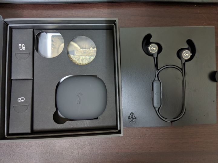 Aukey BP-E60 藍芽耳機 （Type-C充電）開箱