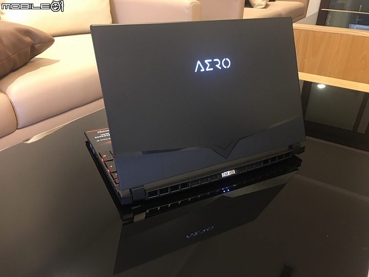 [開箱]再見了五年的MAC，迎接AERO 15 OLED的新時代