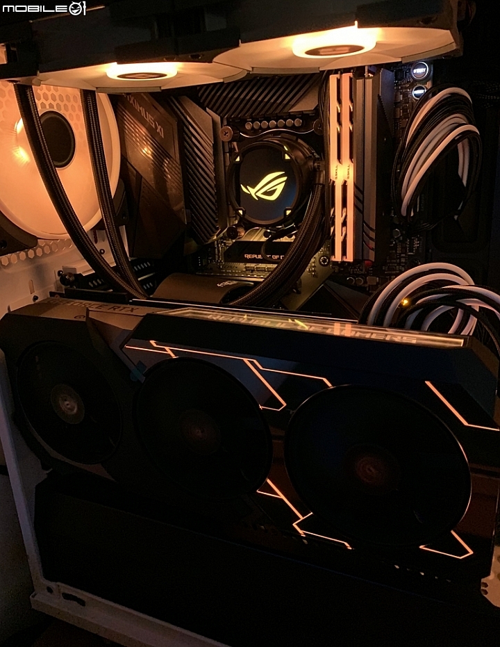 [開箱] ROG Matrix 信仰巔峰 RTX 2080Ti / Z390 MAXIMUS APEX