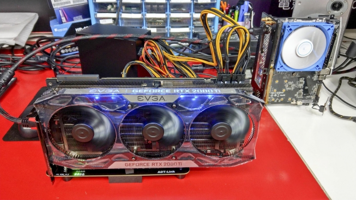 最強顯示卡外接體驗m.2 NVME外接顯示卡擴充套件搭配 RTX2080TI