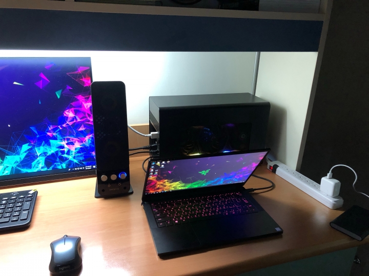 Razer Stealth 13筆電外接Razer本家外接顯卡盒Core X Chroma接觸不良/系統崩潰