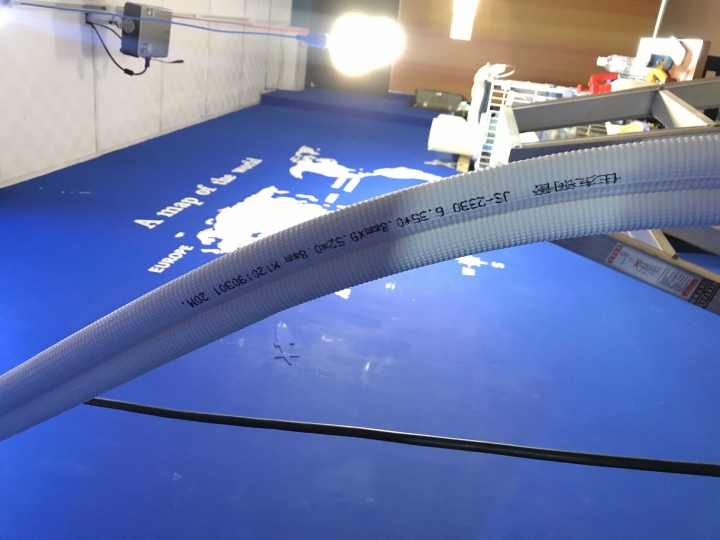 SHARP 變頻冷氣開箱文