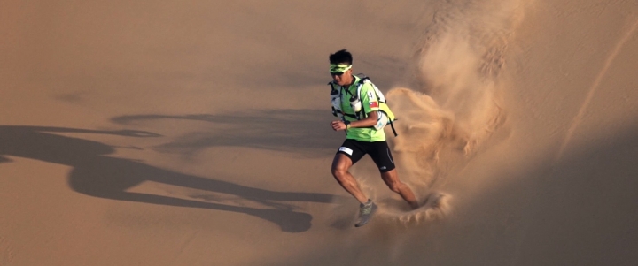 【電影贈票】Garmin Forerunner 945頂級鐵人跑錶進化上市，送你進電影院看極限鐵人陳彥博電影《出發》