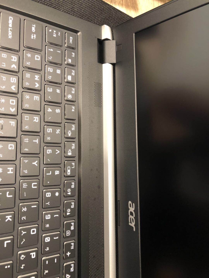 ACER  TravelMate P8 品質管控失望透了