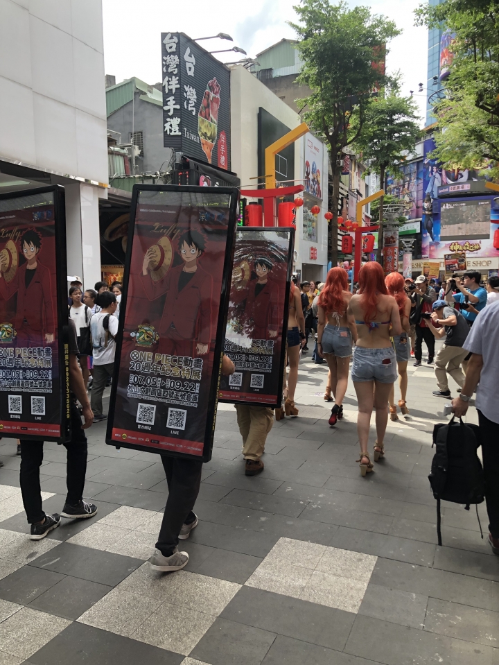 生平第一次看到這麼多娜美!!!