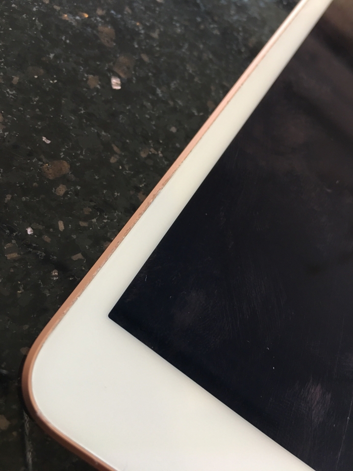 (6/29更新)買了第一台蘋果ipad air3用10天就變成廢物及嚴重懷疑這批蘋果貨有問題！！