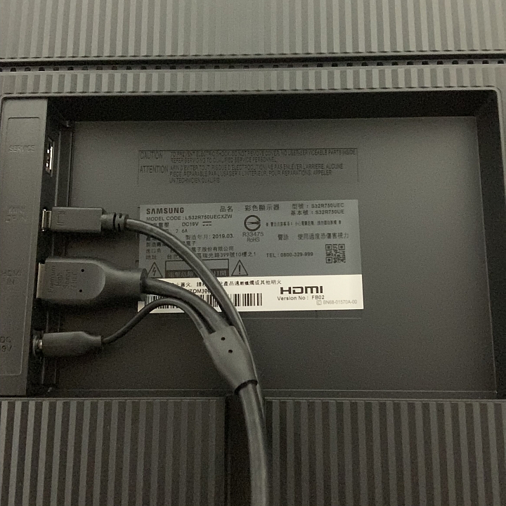 [開箱] Samsung 32" Space Monitor - S32R750UEC