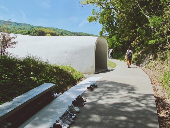 【Japan．走跳】瀨戶內海藝術季跳島首跳-Teshima豐島美術館與豐島橫尾館