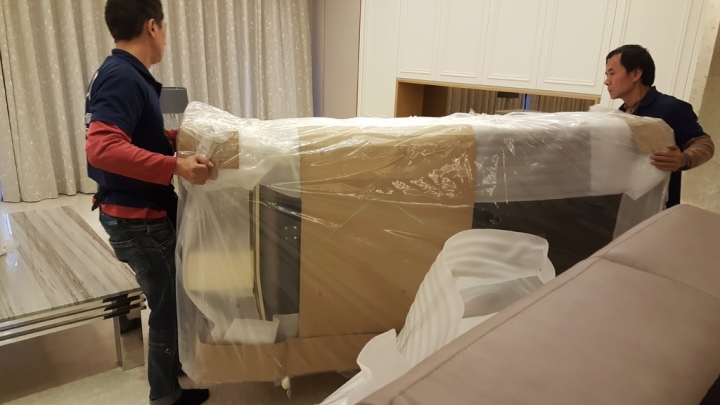 分享德國優客灰藕色電動沙發
