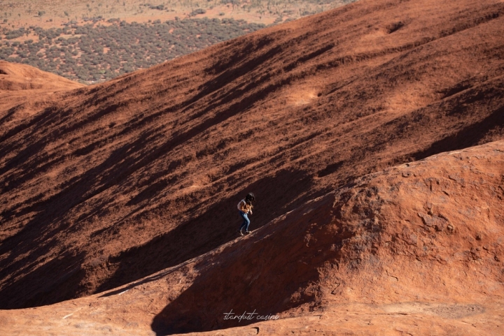 【澳洲北領地自由行】烏魯魯卡塔丘塔國家公園：爬上ULURU