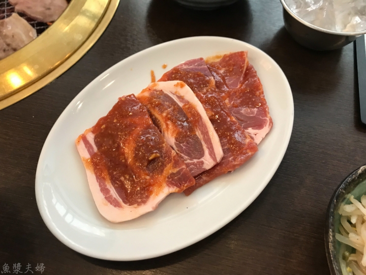 【美食。食記】東京 南千住 有美味雞脖的便宜燒肉焼肉 おもに亭 LaLaテラス南千住店 日式燒肉 烤肉 菜單 價位 午餐 晚餐 推薦 必吃
