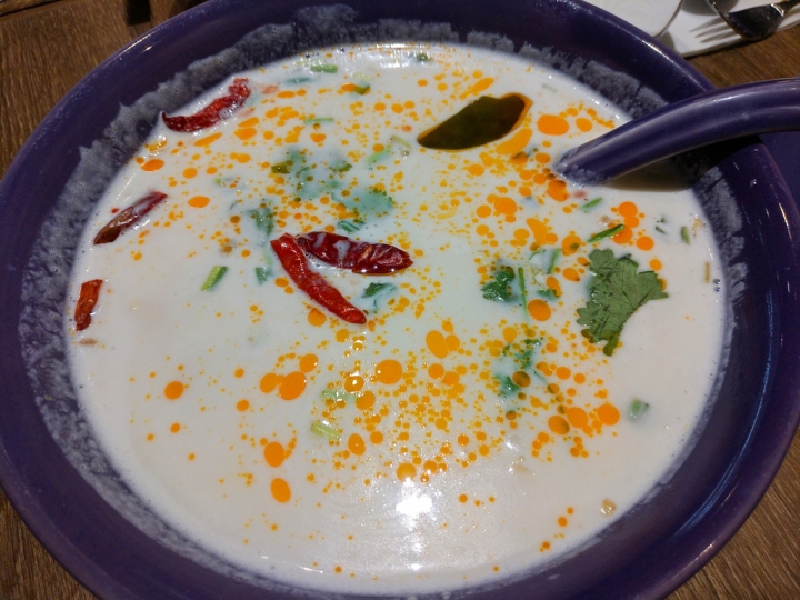 [新竹市]NARA Thai Cuisine 新竹巨城SOGO店-樣樣出色道道精彩的聚餐好選擇，同時也是遊泰必訪的最佳泰國料理餐廳。