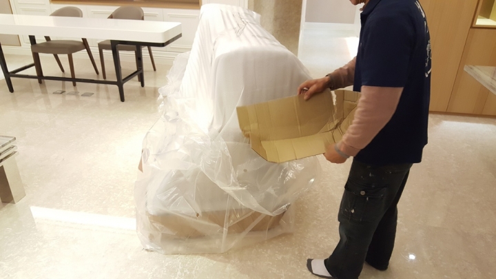 分享德國優客灰藕色電動沙發