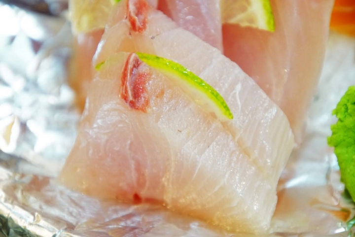 [台南][東區] 椰林大道 現炒，生魚片｜食記