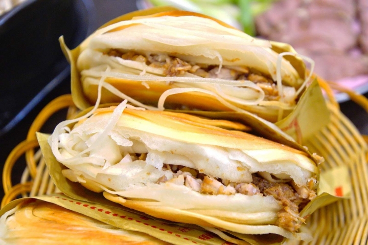 [台南][永康區] 王靜砂鍋土豆粉、老潼關肉夾饃｜食記