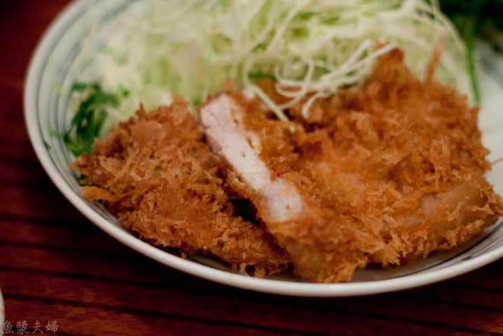 【美食。食記】東京 新橋 感謝您炸了48年 とんかつ 河 豬排飯 推薦 晚餐 午餐 菜單 價位 價格 必吃 推薦