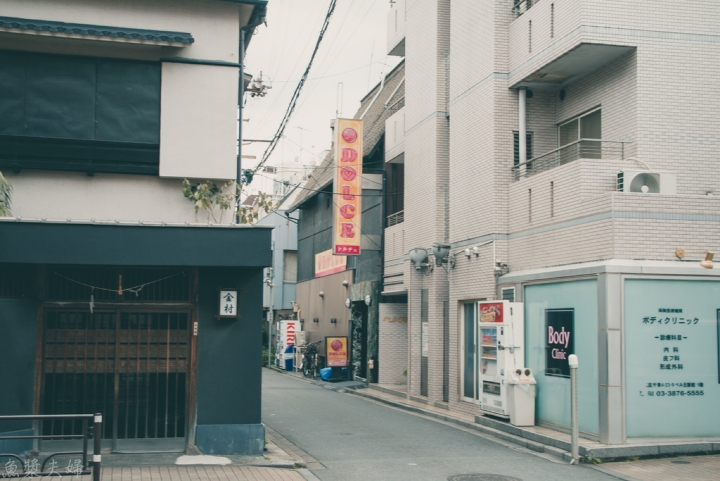 【景點。遊記】東京 三之輪 三ノ輪 別鬧了!帶老婆上吉原聽鬼故事 搭訕 遊女 風俗 泡泡浴 情色 色情 觀光 導覽 行程 懶人包 美食 食記 推薦 必逛 必吃 午餐 晚餐