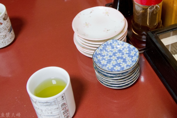 【美食。食記】千葉 銚子港 觀音 東京平價海鮮都沒味道了 鈴女 すずめ 午餐 晚餐 菜單 價位 生魚片 海鮮丼 刺身 推薦 必吃