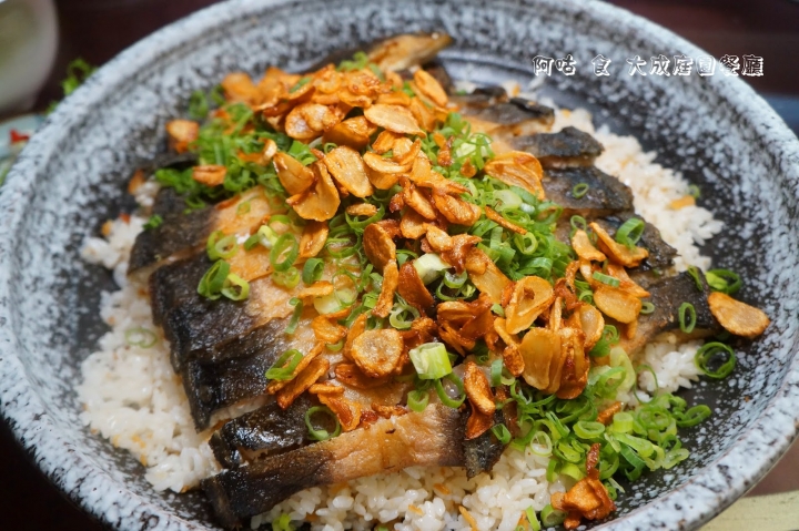 【臺南Ω善化區】大成庭園餐廳。評價頗佳，菜色豐富，擁有風格獨具的五棟宴會廳