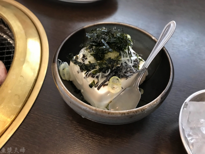 【美食。食記】東京 南千住 有美味雞脖的便宜燒肉焼肉 おもに亭 LaLaテラス南千住店 日式燒肉 烤肉 菜單 價位 午餐 晚餐 推薦 必吃