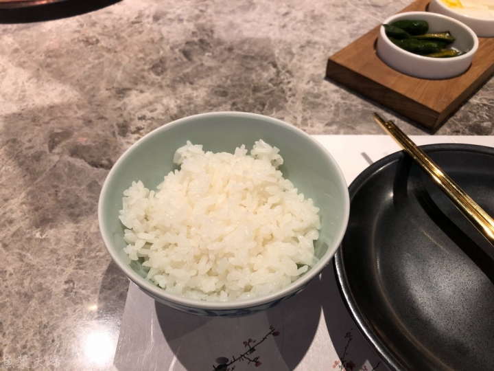 【美食。食記】台北 信義區 王女の貞 一秒流淚橫隔膜？！ 樂軒松阪亭 燒肉 烤肉 壽喜燒 A5和牛 日本 澳洲 菜單 價位