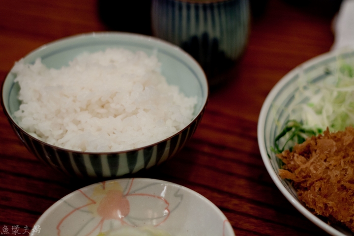 【美食。食記】東京 新橋 感謝您炸了48年 とんかつ 河 豬排飯 推薦 晚餐 午餐 菜單 價位 價格 必吃 推薦