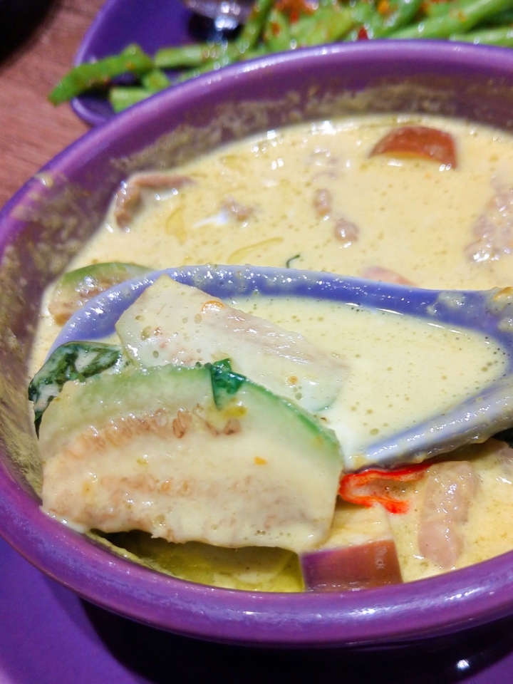 [新竹市]NARA Thai Cuisine 新竹巨城SOGO店-樣樣出色道道精彩的聚餐好選擇，同時也是遊泰必訪的最佳泰國料理餐廳。