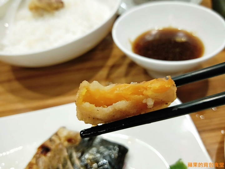 [食記] 新竹東區-東街日式料理-民生店 肥美又大份量的生魚片 軟殼蟹與梅子醬解膩開胃 炸蝦天婦羅土瓶蒸 物超所值 新竹美食