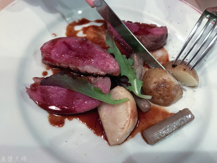 【美食。食記】東京 銀座 銀座男女幽會聯誼獵豔戰場 巴黎小酒館 パリのワイン食堂 菜單 價位 法式料理 法國菜 午餐 晚餐 約會 推薦