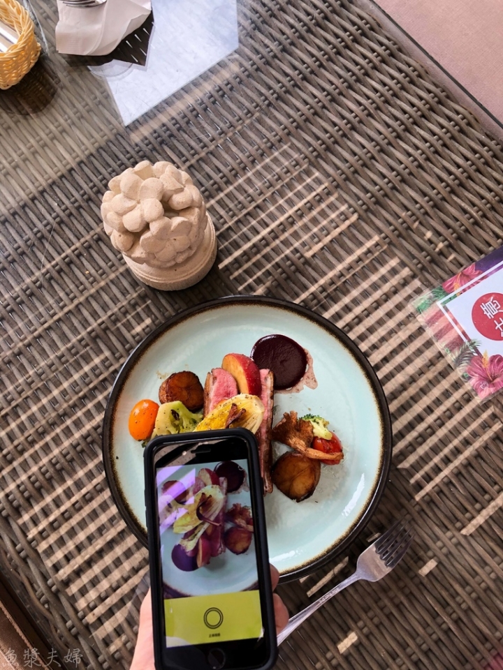 【美食。食記】台北新北市 八里 北海岸 不是網美也可以拍的很美 八里BaLi水灣四季景觀餐廳 景觀 餐廳 飲料 咖啡 輕食 菜單 價位 推薦