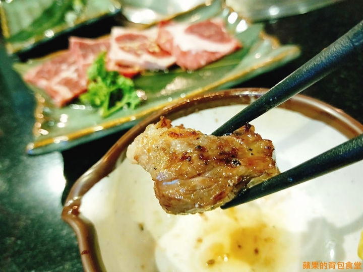 [食記] 新竹北區 - 魂燒肉 和牛燒肉 安格斯黑牛香氣逼人 油脂在口中化開 肉汁滿盈 KTV包廂無限歡唱 新竹美食 燒烤