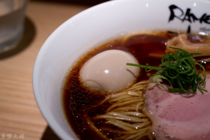 【美食。食記】東京 尾久商店街 町屋 私藏3.94分非百名店 拉麵1/20 RAMENにじゅうぶんのいち （RAMEN1/20） 午餐 晚餐 推薦 菜單 價位 必吃