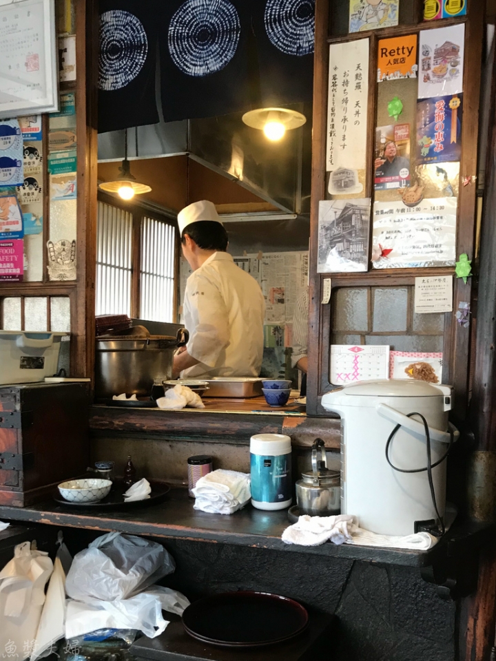 【美食。食記】東京 三之輪 三ノ輪 現殺現炸的穴子嘎蹦脆 土手的伊勢屋 天婦羅 炸蝦 穴子 午餐 推薦 吉原
