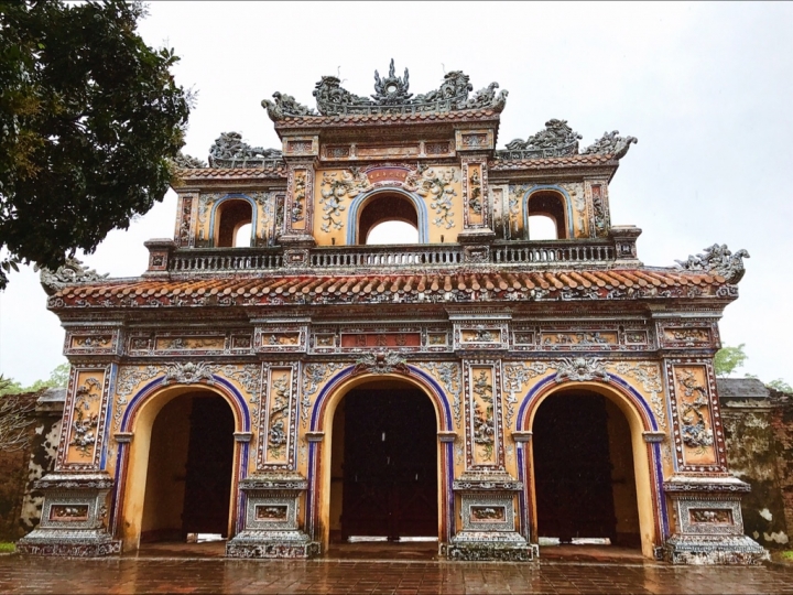 【Vietnam.走跳】中越順化文化遺產-順化皇城.靈姥寺與啟定陵一日遊旅