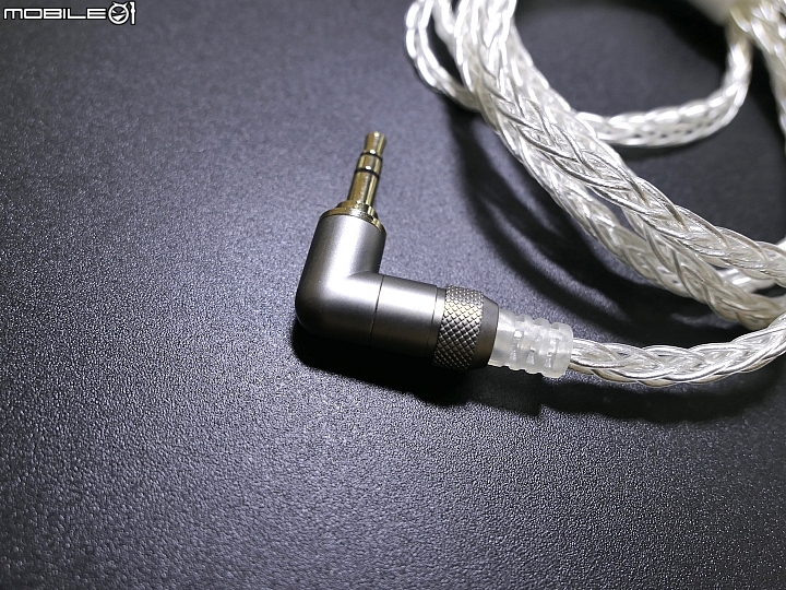 [開箱評測]FiiO FH7 可換線入耳式耳機/一圈四鐵五單元/MMCX/單晶銅鍍銀線/低中高調音濾網～給您滿滿的可玩性！