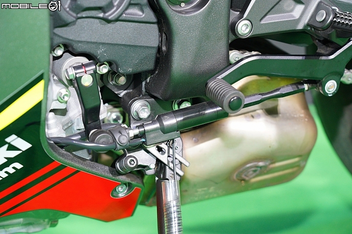 【五股重機展】WSBK 冠軍車款再進化 2019 Kawasaki ZX-10R 台灣正式上市！