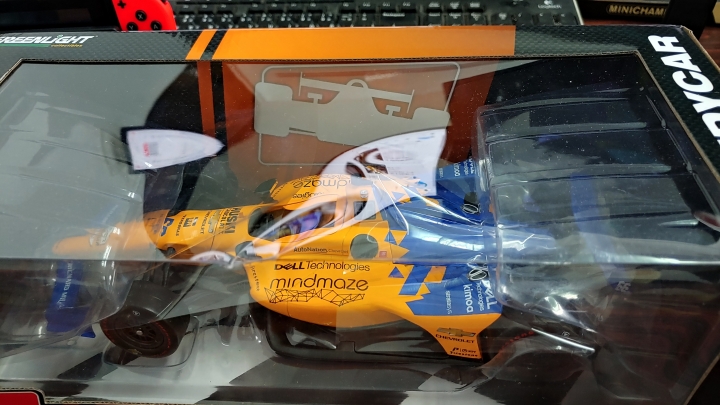 [開箱]1/18 INDYCAR  F.ALONSO #66