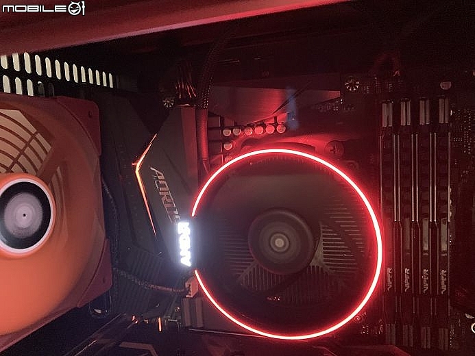 平價香香 G 技嘉AORUS X570 ELITE + R5 3600 開箱
