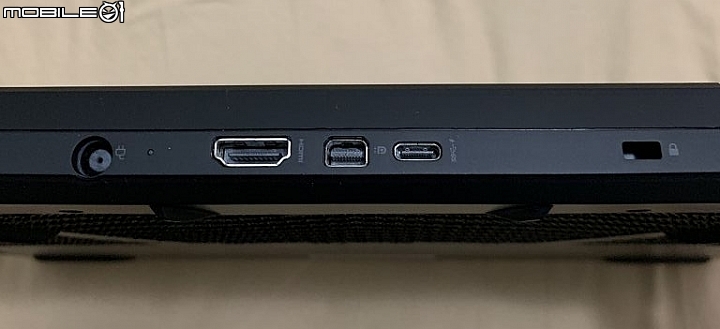 開箱 AORUS 15 - RTX2060 戰鬥遊戲電競筆電