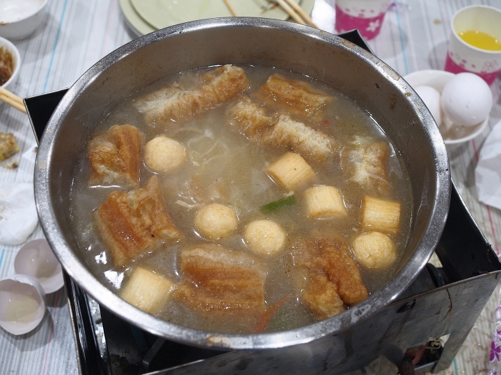 [食記] 臺南市 中西區 富香沙茶爐 — 南臺灣沙茶爐，傳統的火鍋吃法