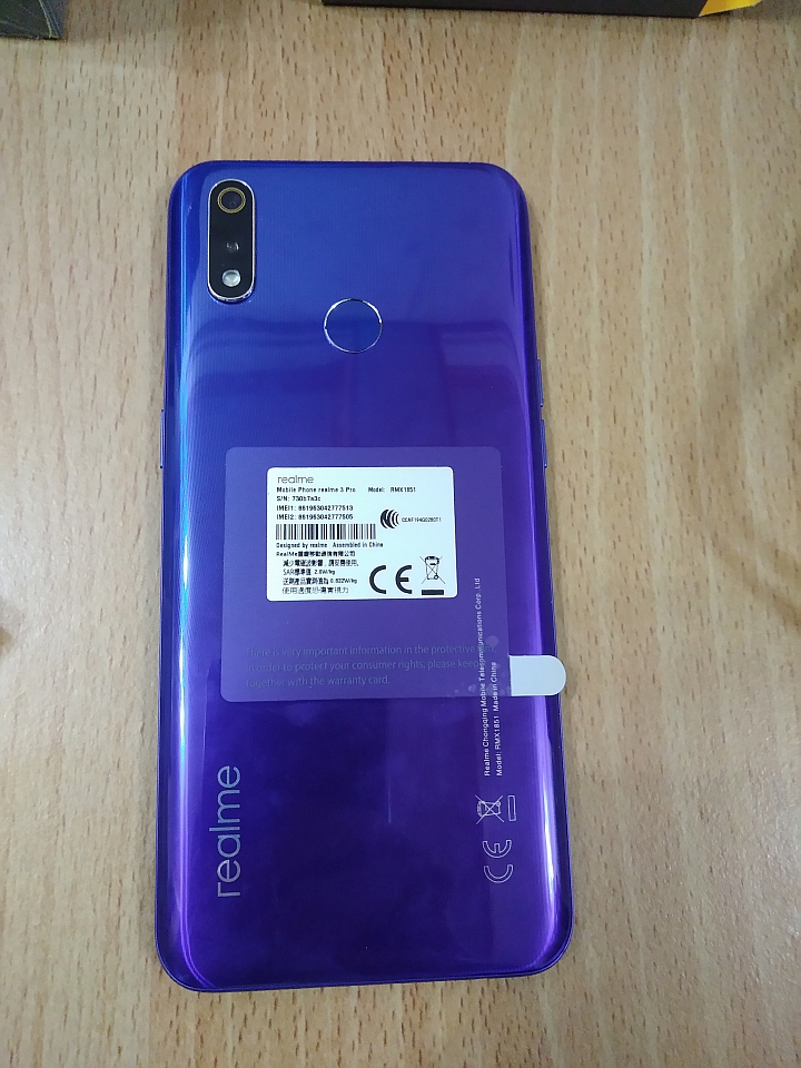 點我看大圖 realme 3 Pro 開箱測試