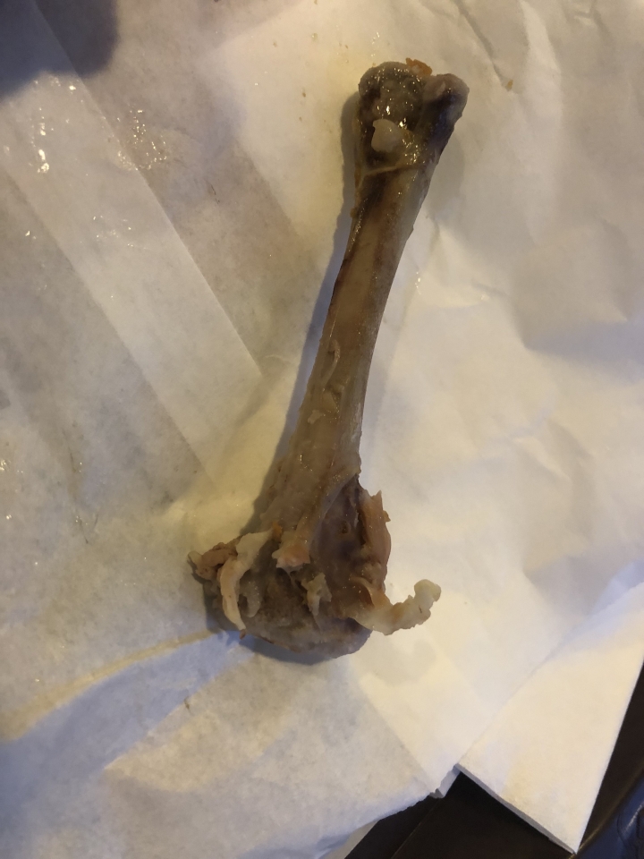 崩潰一天後的麥脆雞